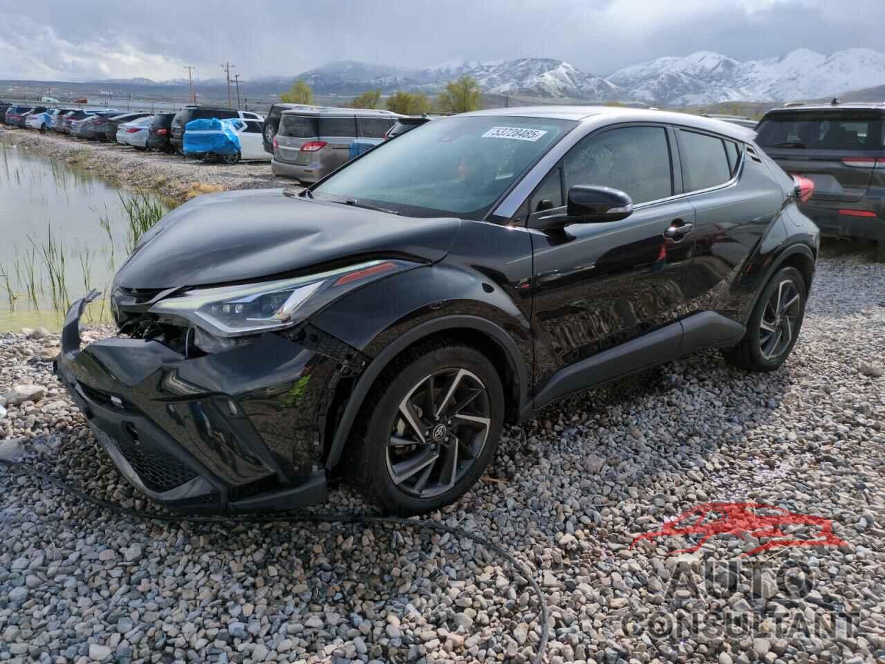 TOYOTA C-HR 2020 - JTNKHMBX6L1075136
