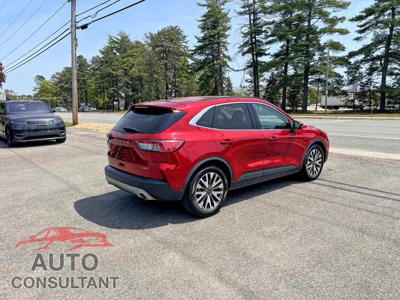 FORD ESCAPE 2020 - 1FMCU0DZXLUA46311
