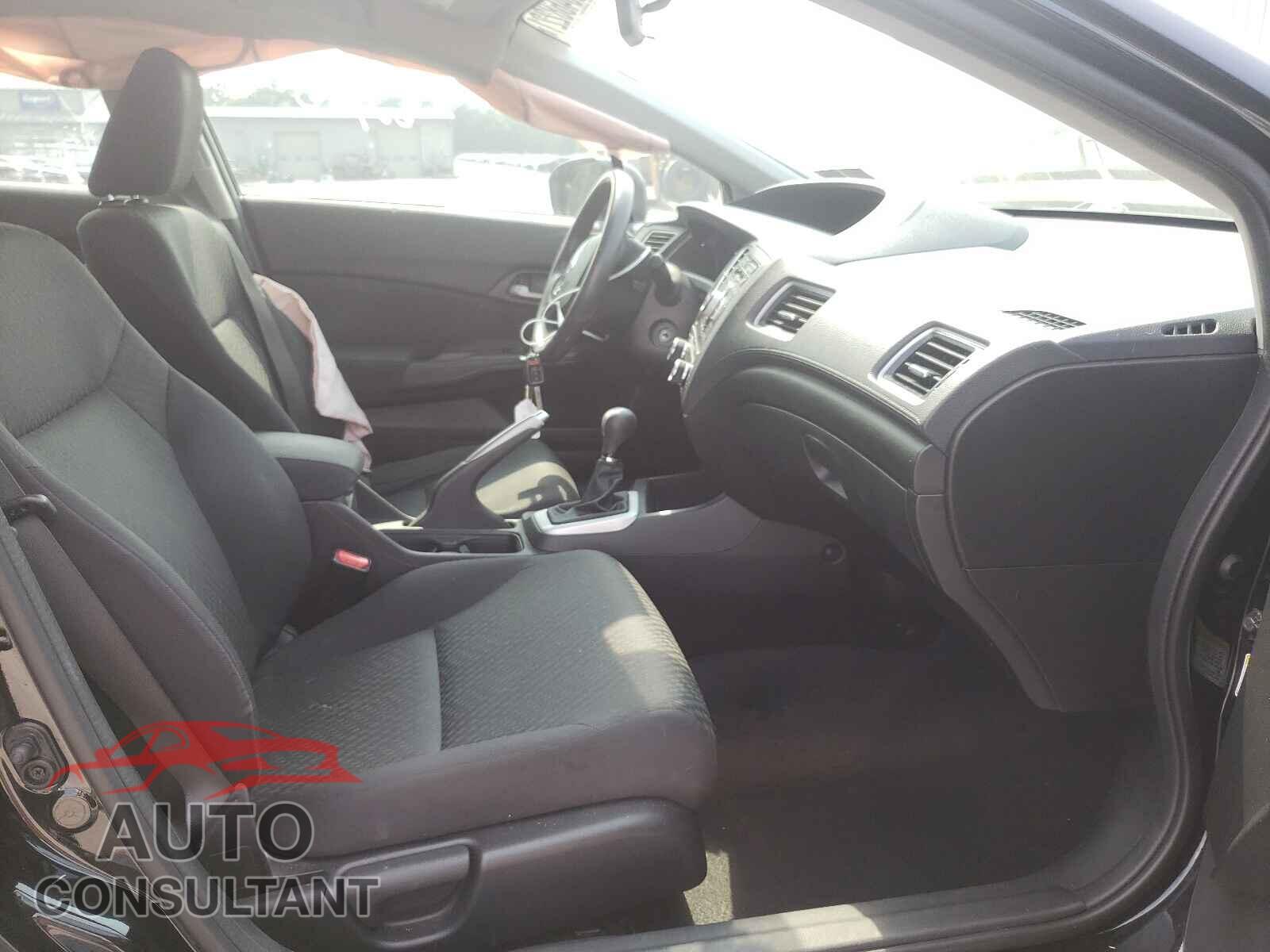 HONDA CIVIC 2015 - 19XFB2E51FE007186