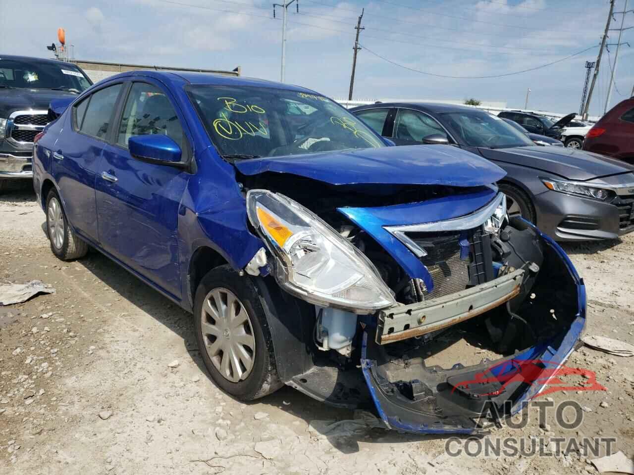 NISSAN VERSA 2017 - 3N1CN7AP5HL813936