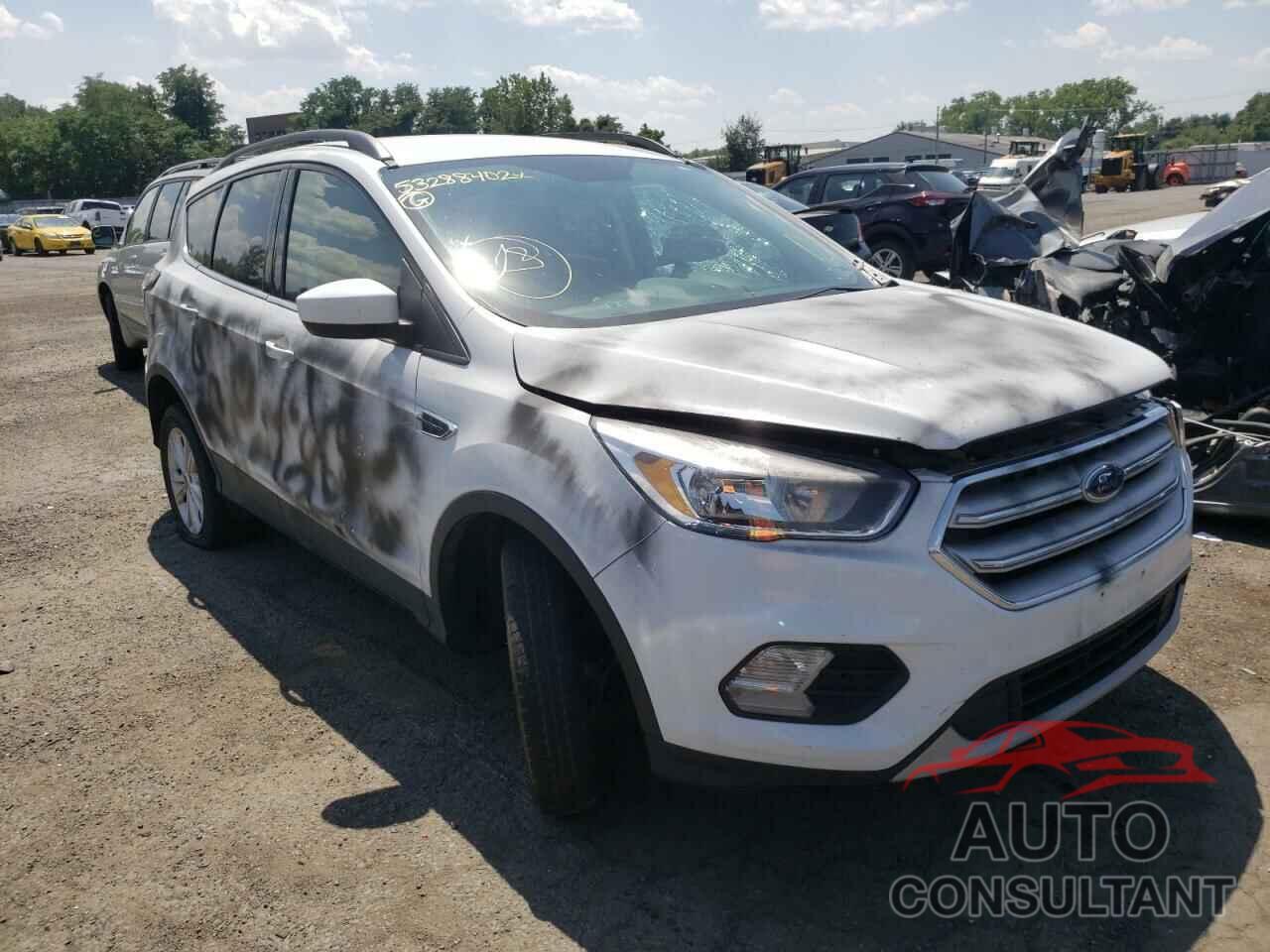 FORD ESCAPE 2018 - 1FMCU9GD1JUB75863