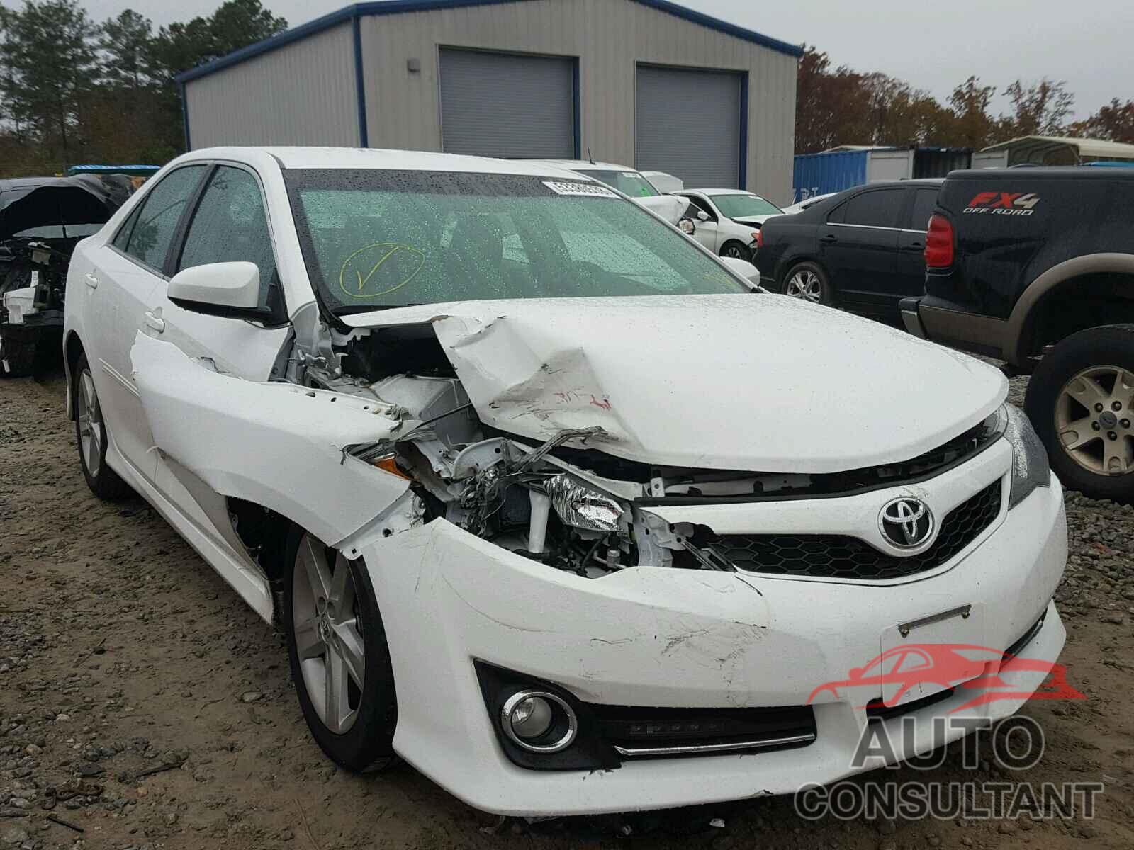 TOYOTA CAMRY 2014 - 4T1BF1FKXEU334389
