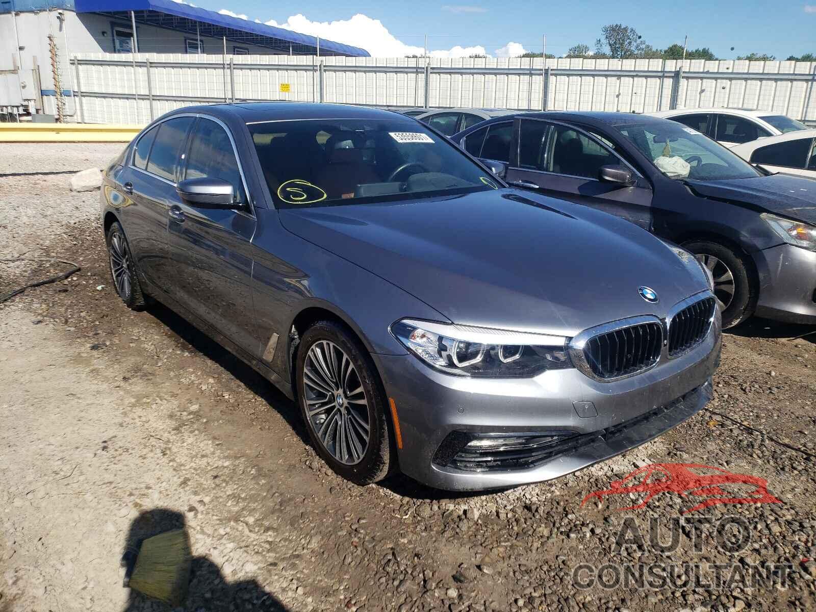 BMW 5 SERIES 2017 - WBAJA5C32HG895625