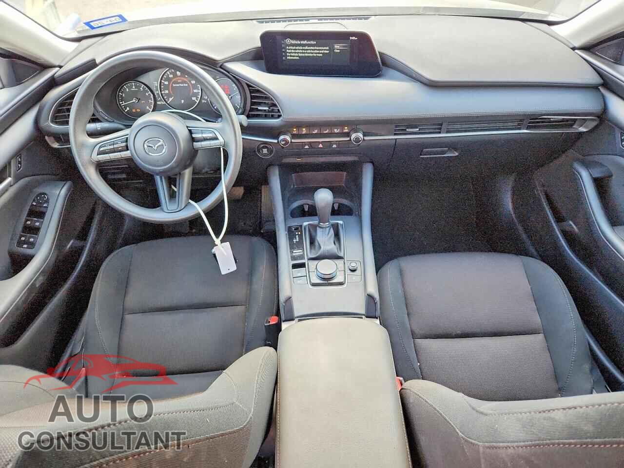 MAZDA 3 2019 - 3MZBPABL7KM110431