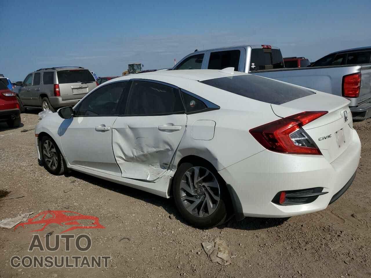 HONDA CIVIC 2018 - 2HGFC2F75JH538287