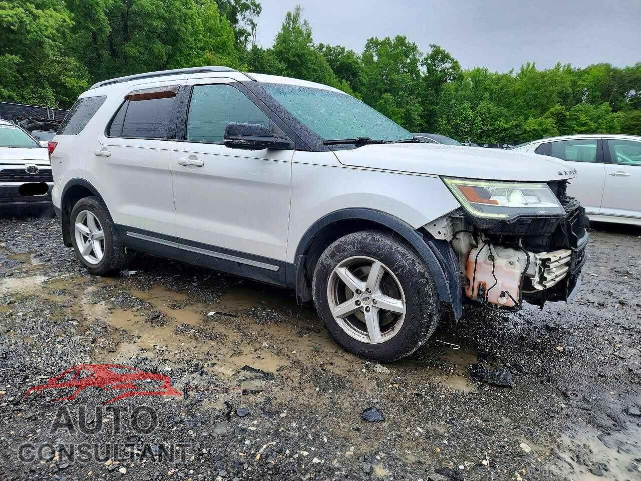 FORD EXPLORER 2017 - 1FM5K8D85HGA01111