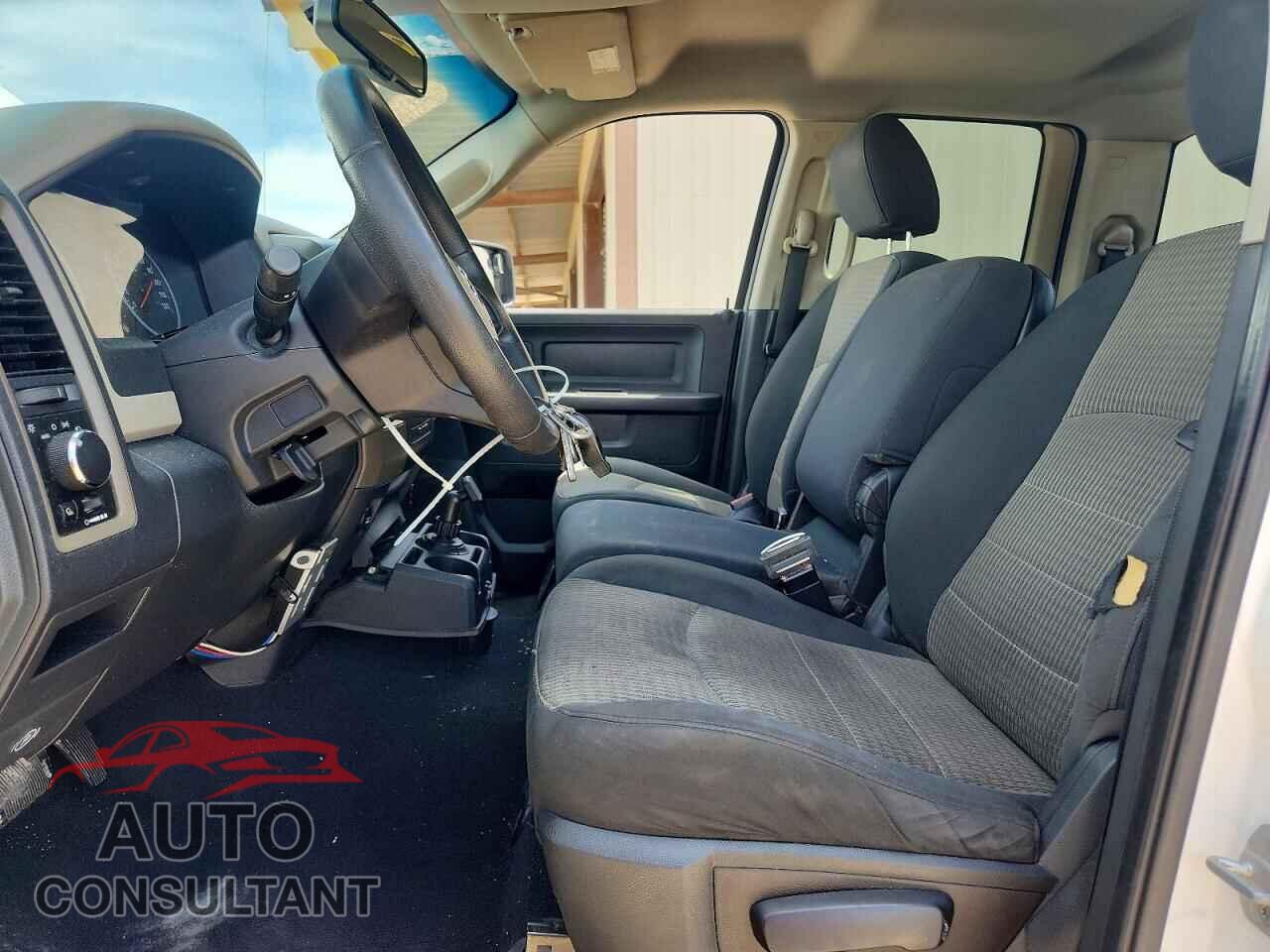 DODGE RAM 1500 2012 - 1C6RD7FP2CS121928