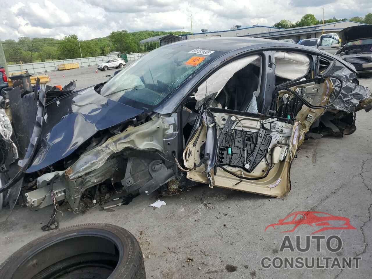TESLA MODEL Y 2021 - 5YJYGDEE8MF146261