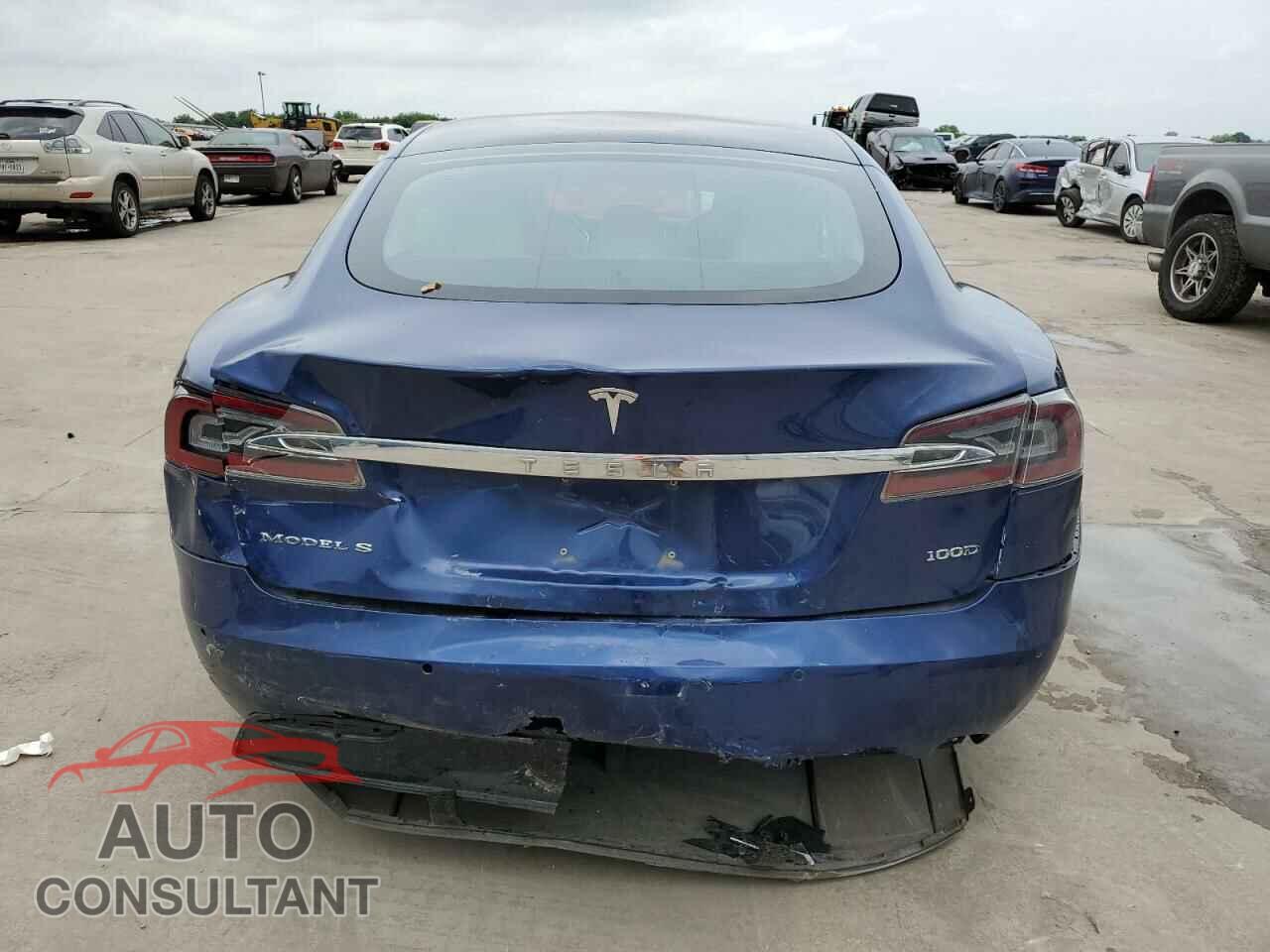 TESLA MODEL S 2018 - 5YJSA1E22JF245875