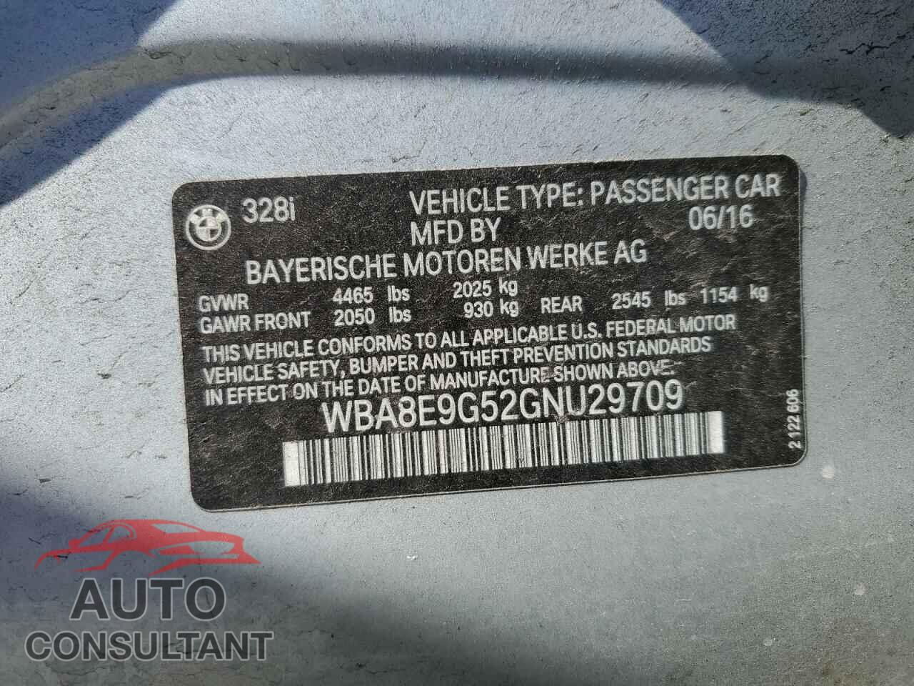 BMW 3 SERIES 2016 - WBA8E9G52GNU29709