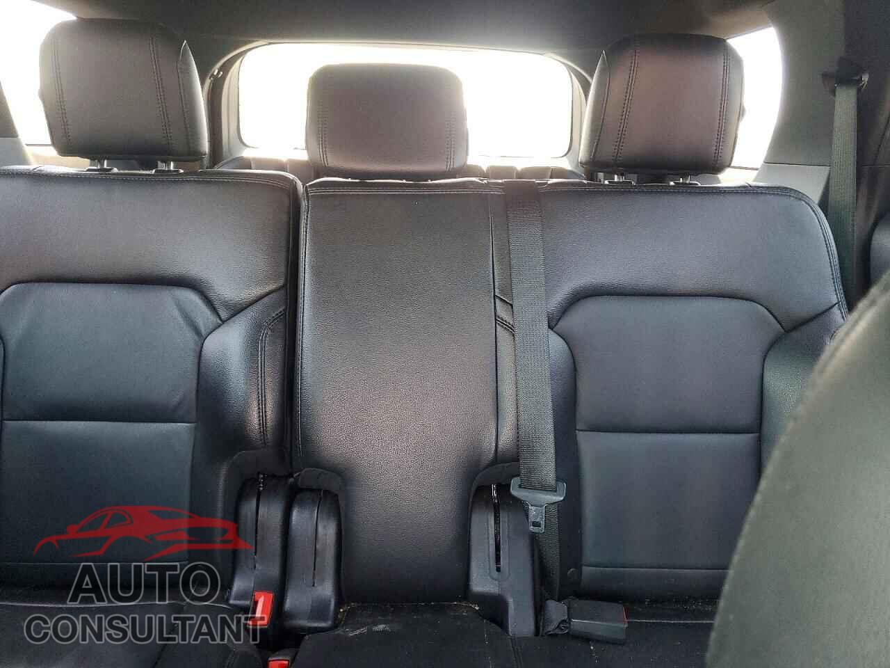 FORD EXPLORER 2017 - 1FM5K8D84HGA40188