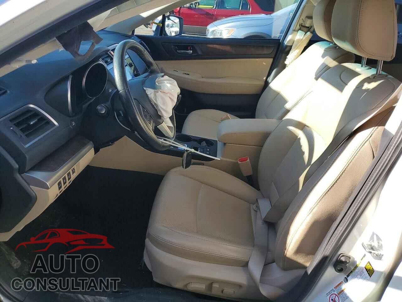 SUBARU OUTBACK 2016 - 4S4BSENC0G3200531