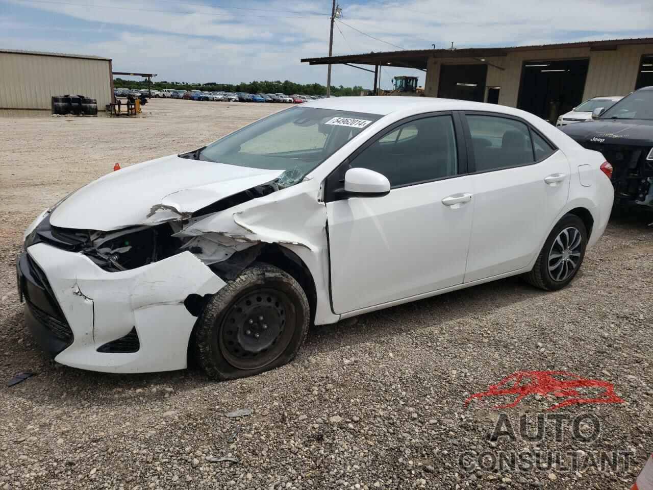 TOYOTA COROLLA 2018 - 5YFBURHE0JP826274
