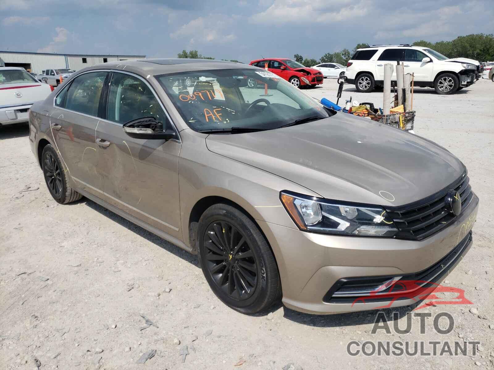VOLKSWAGEN PASSAT 2016 - 1VWBS7A31GC009719