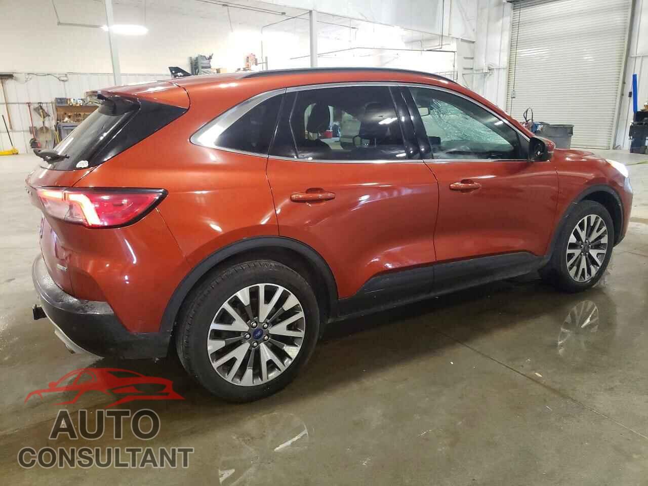 FORD ESCAPE 2020 - 1FMCU9J93LUA81362