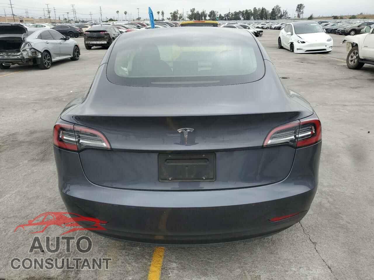 TESLA MODEL 3 2023 - 5YJ3E1EA8PF683602
