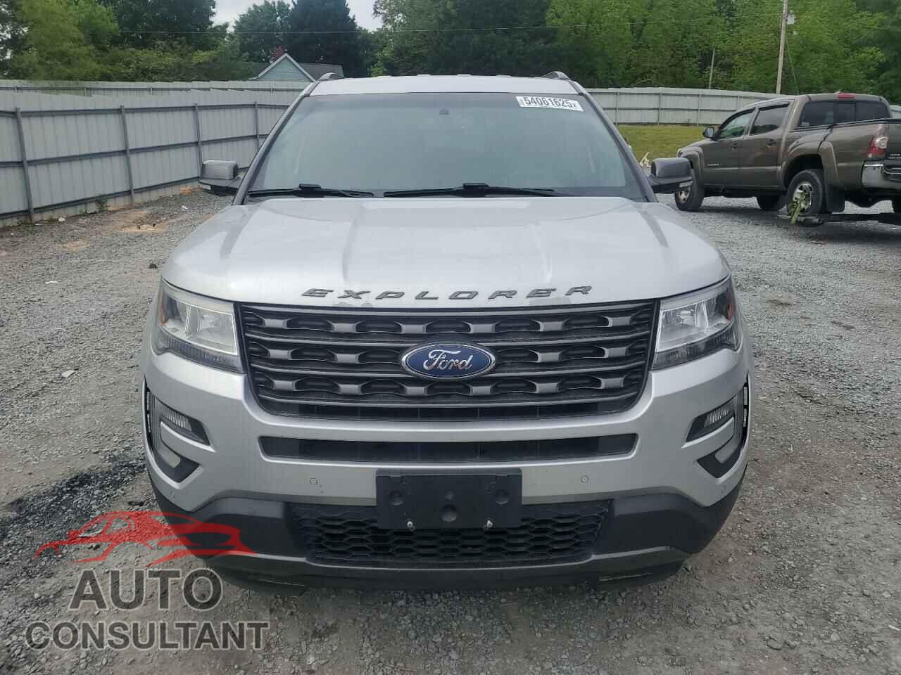 FORD EXPLORER 2017 - 1FM5K7D83HGE22982