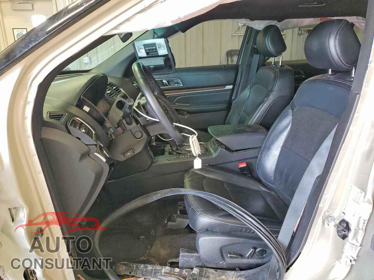FORD EXPLORER 2017 - 1FM5K8FH9HGA69358