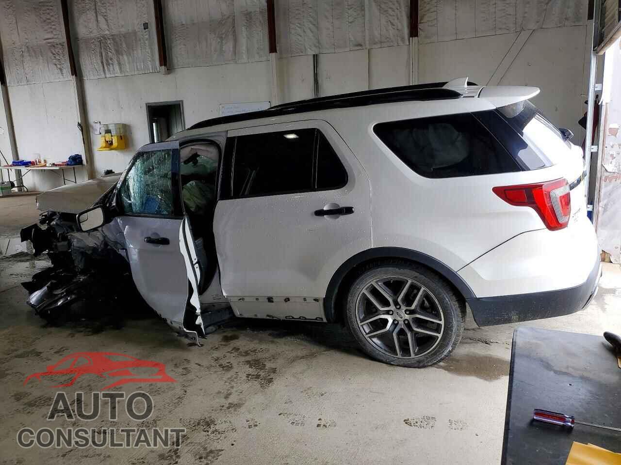 FORD EXPLORER 2016 - 1FM5K8GT0GGC82815