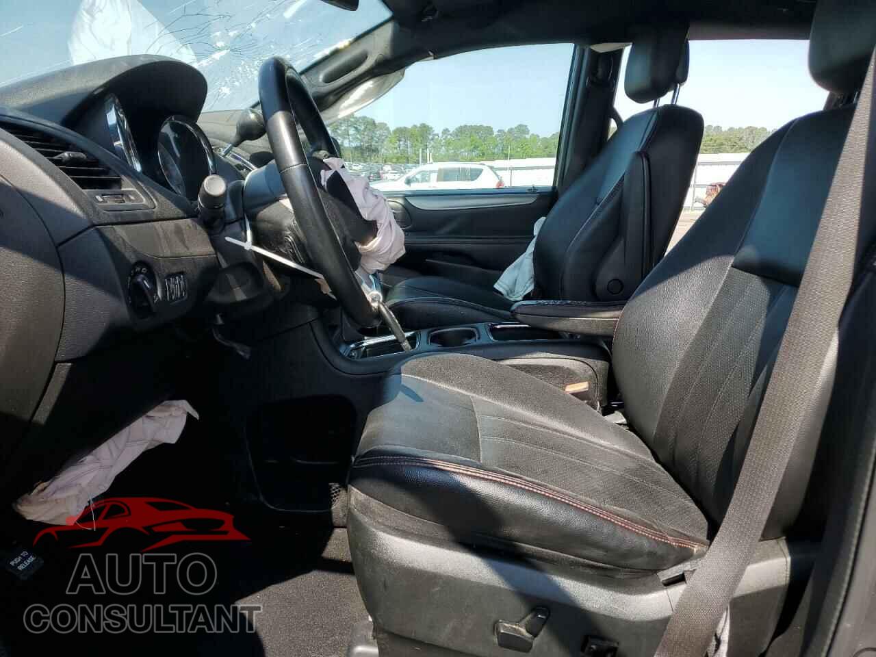 DODGE CARAVAN 2019 - 2C4RDGEG0KR556540