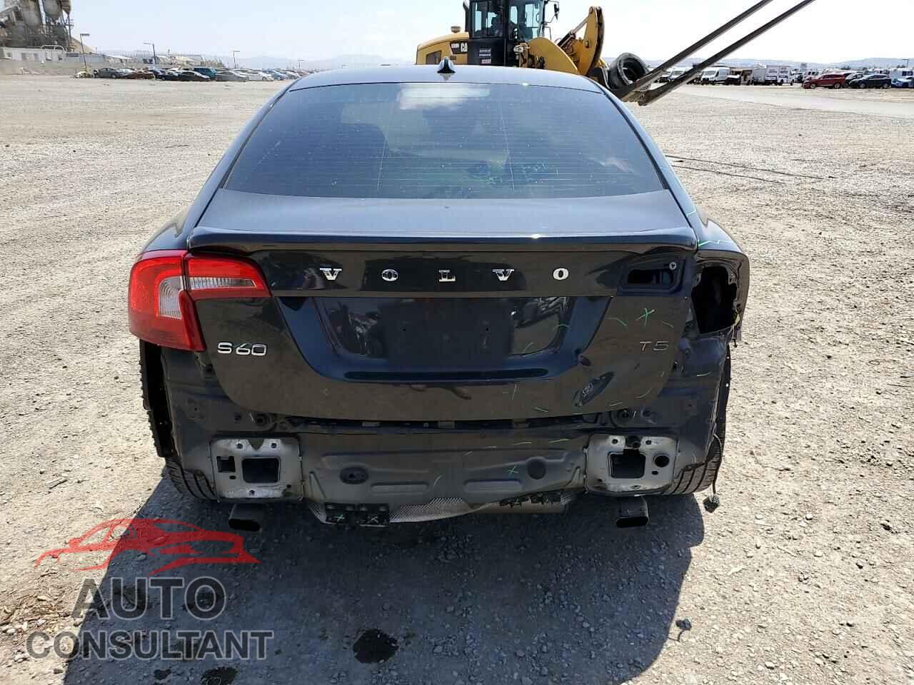 VOLVO S60 2015 - YV126MFB9F1299881