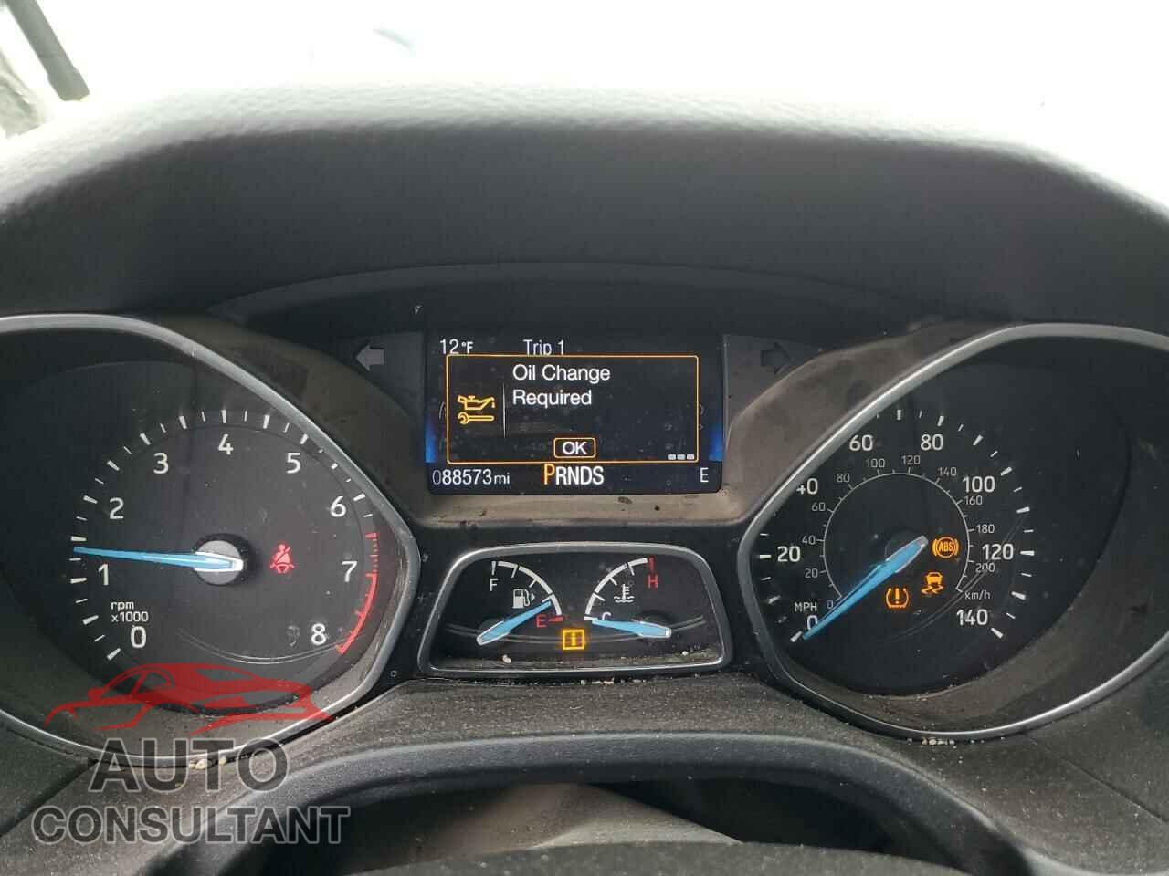 FORD FOCUS 2017 - 1FADP3N27HL220177