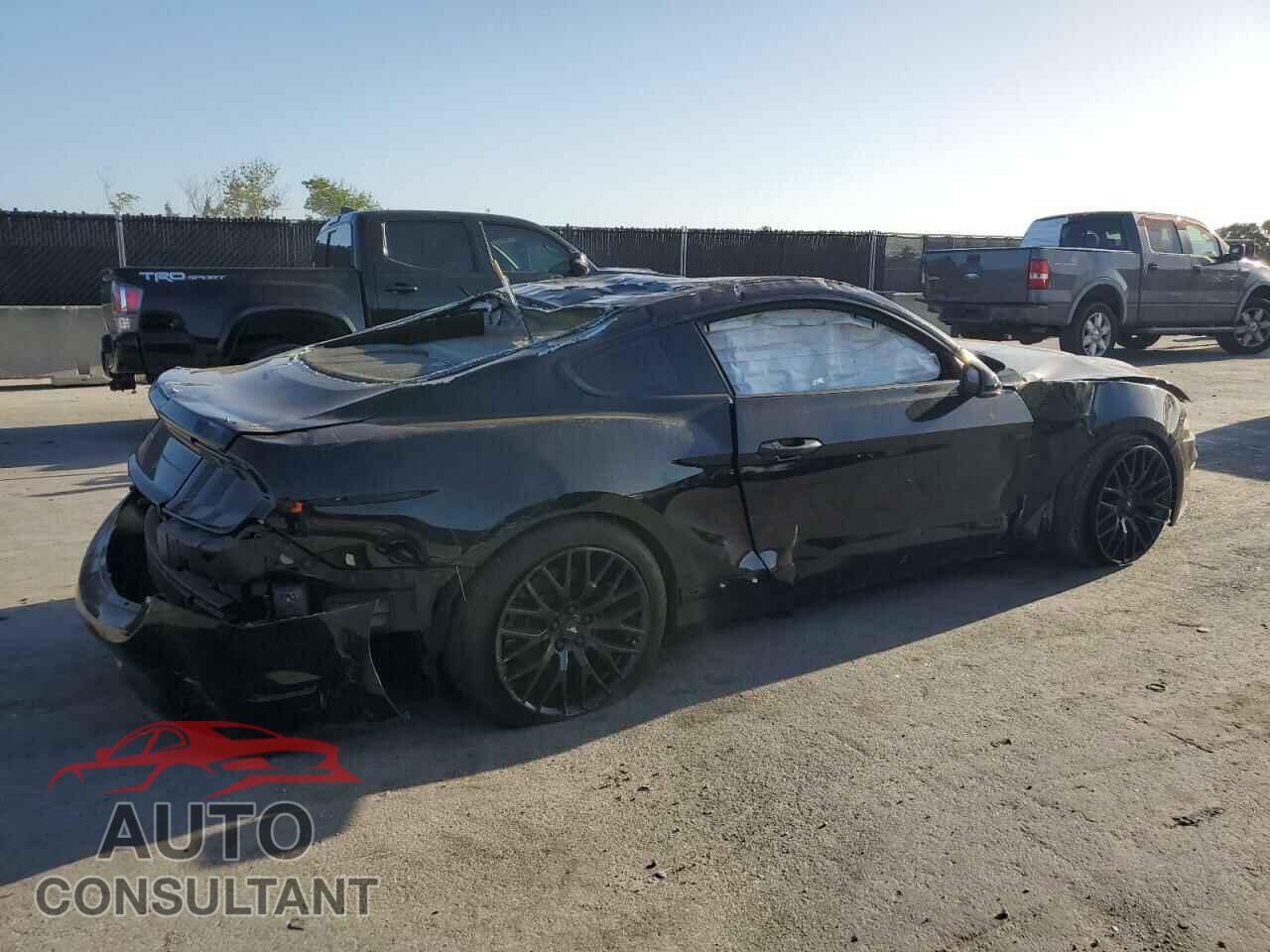 FORD MUSTANG 2021 - 1FA6P8CF4M5140085