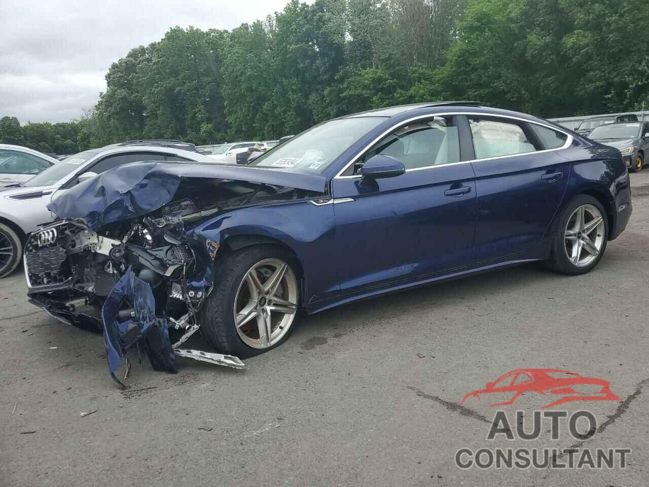 AUDI A5 2022 - WAUFACF56NA033370