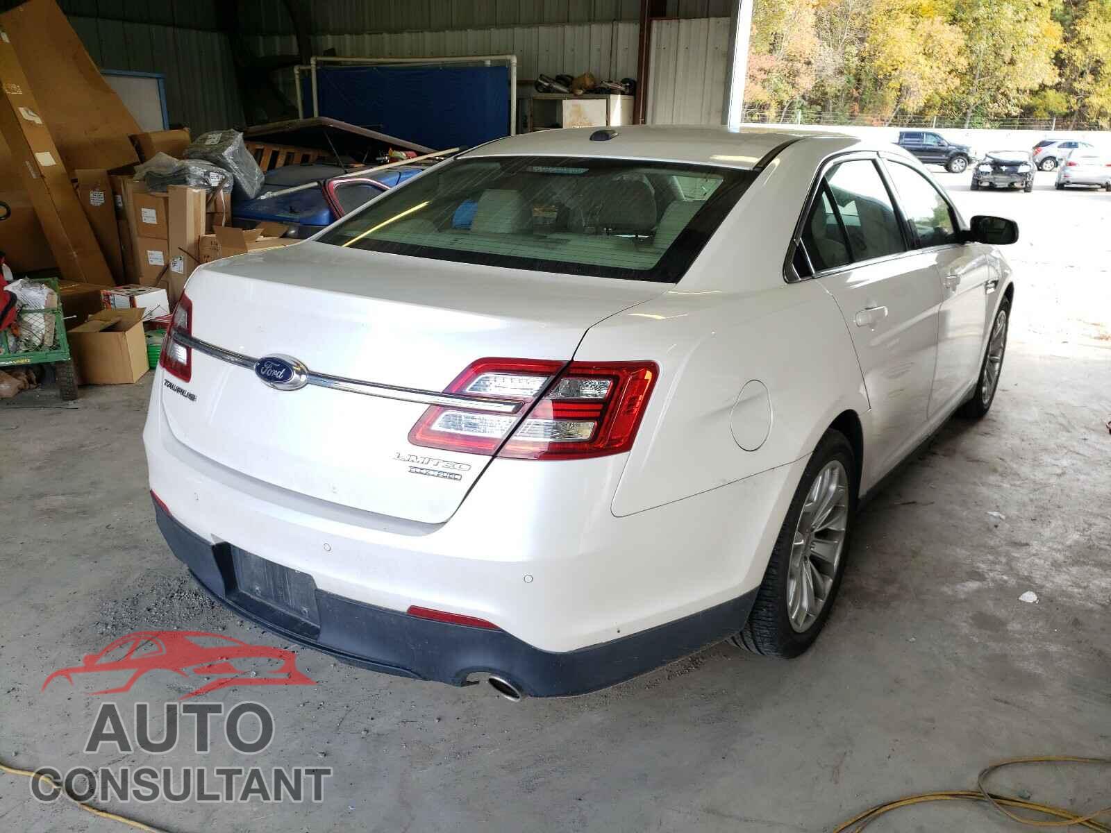 FORD TAURUS 2017 - 1FAHP2F85HG113264