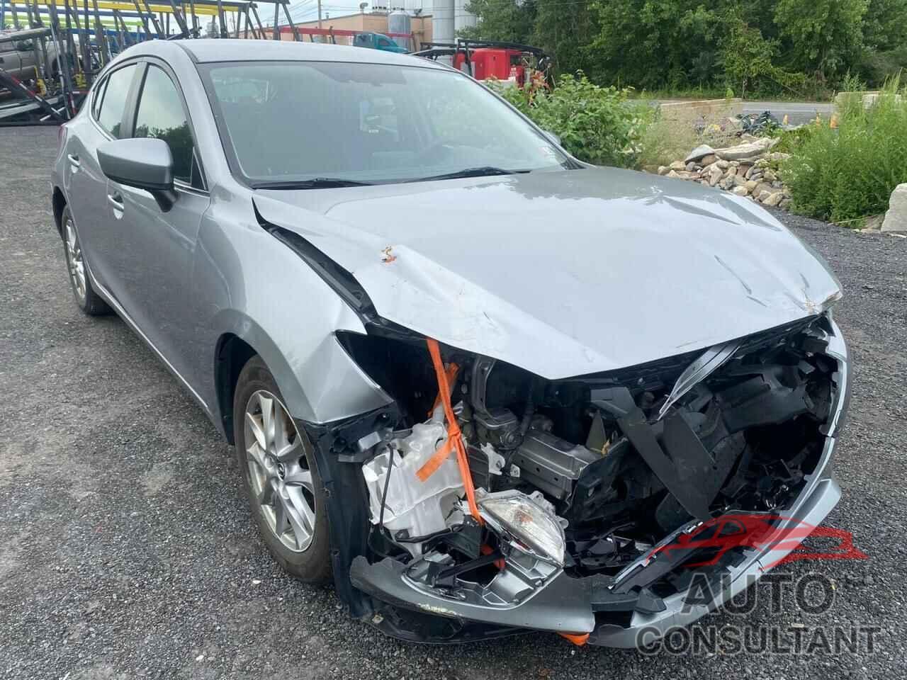 MAZDA 3 2016 - 3MZBM1K74GM269491