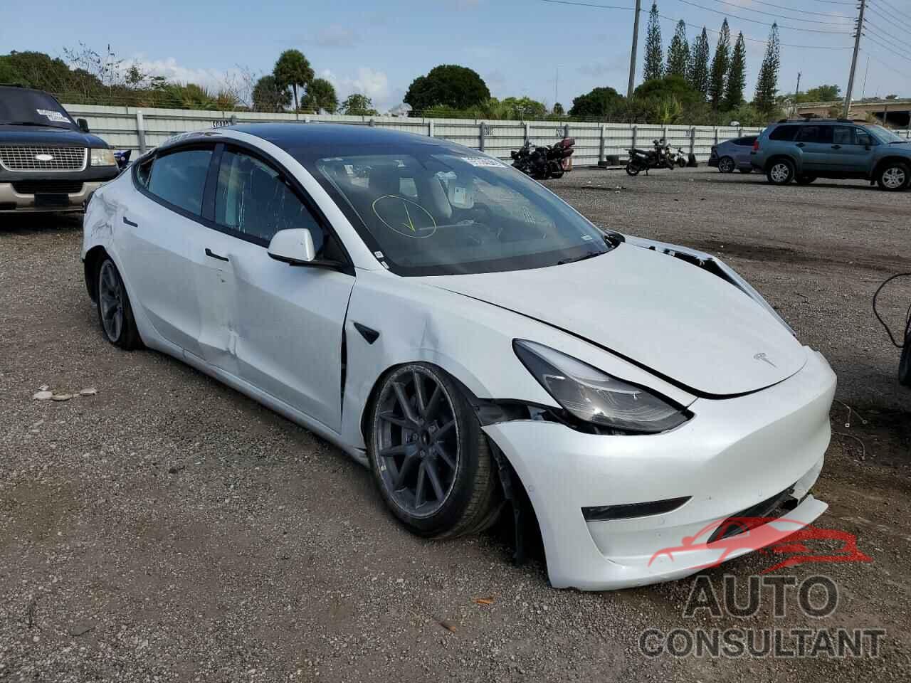 TESLA MODEL 3 2022 - 5YJ3E1EA6NF188196