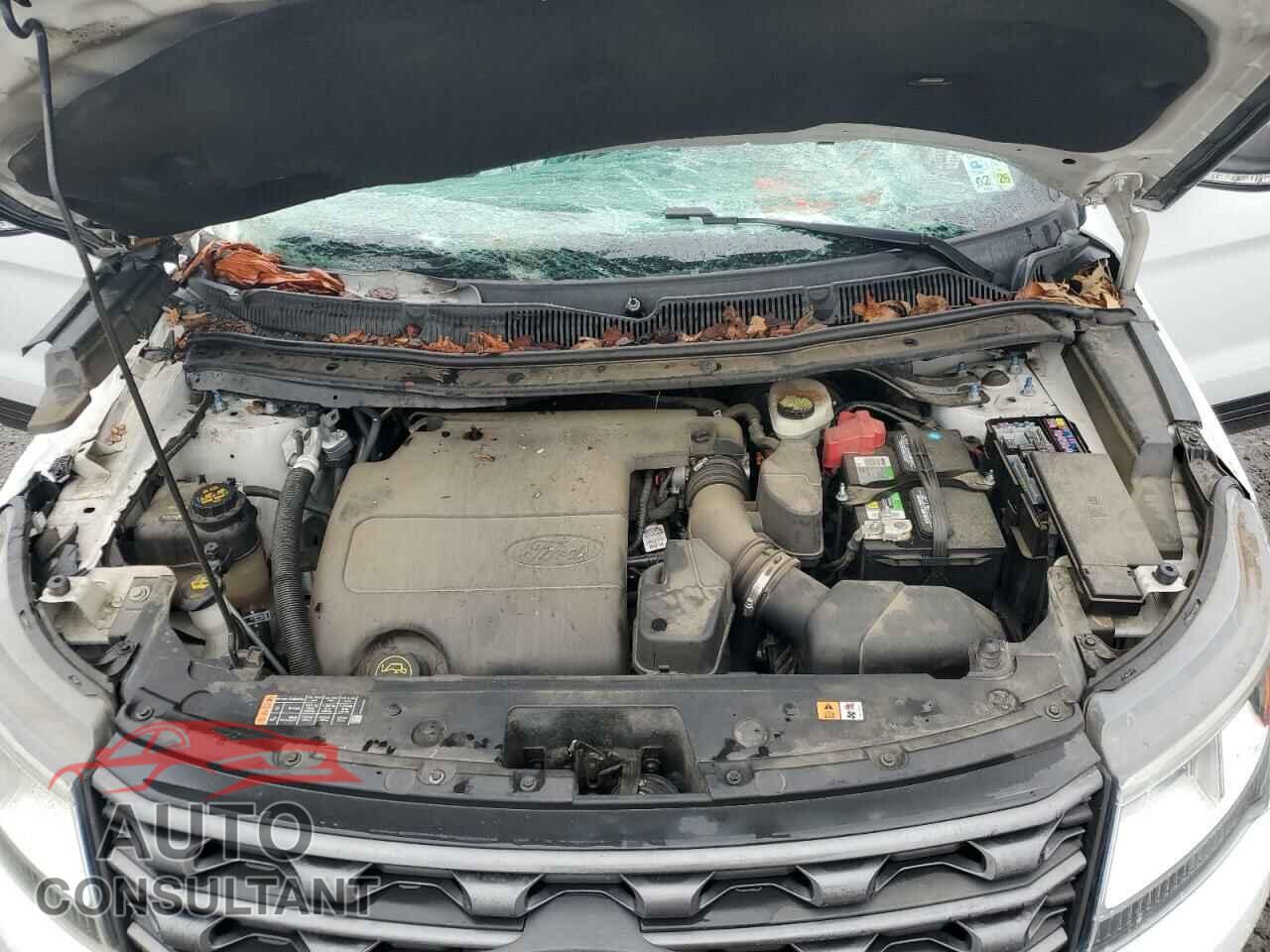 FORD EXPLORER 2017 - 1FM5K7D82HGA93692