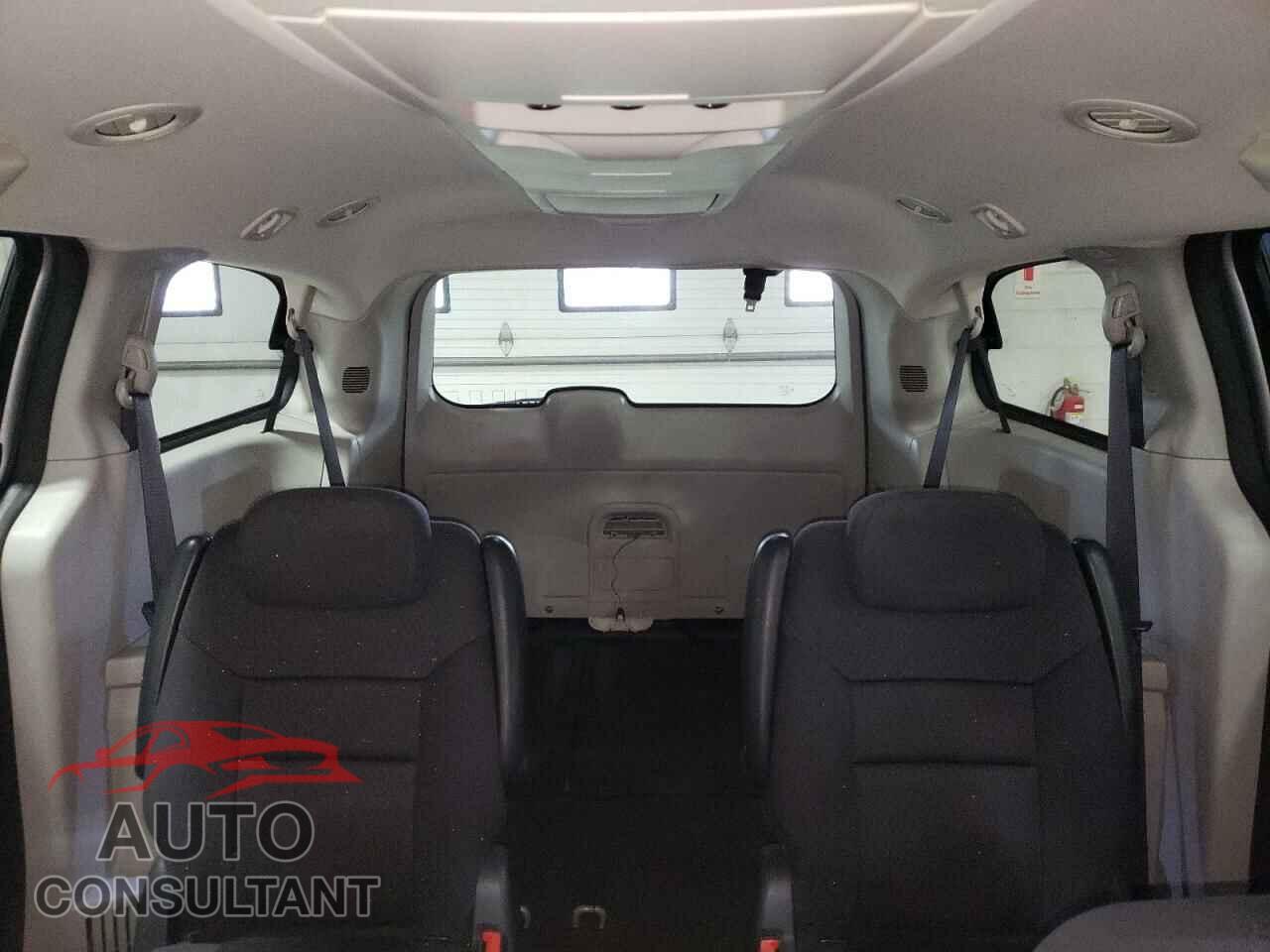 DODGE CARAVAN 2010 - 2D4RN5D11AR367640