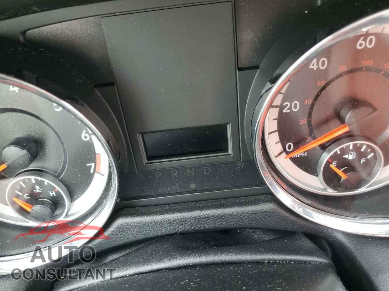 DODGE CARAVAN 2015 - 2C4RDGBG8FR617272