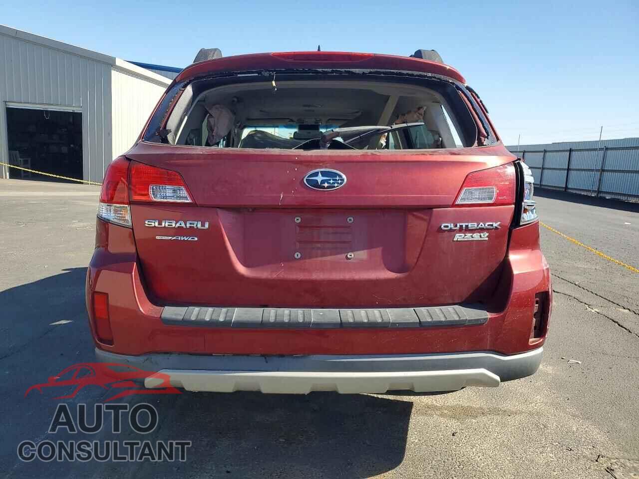SUBARU OUTBACK 2013 - 4S4BRBKC8D3233223