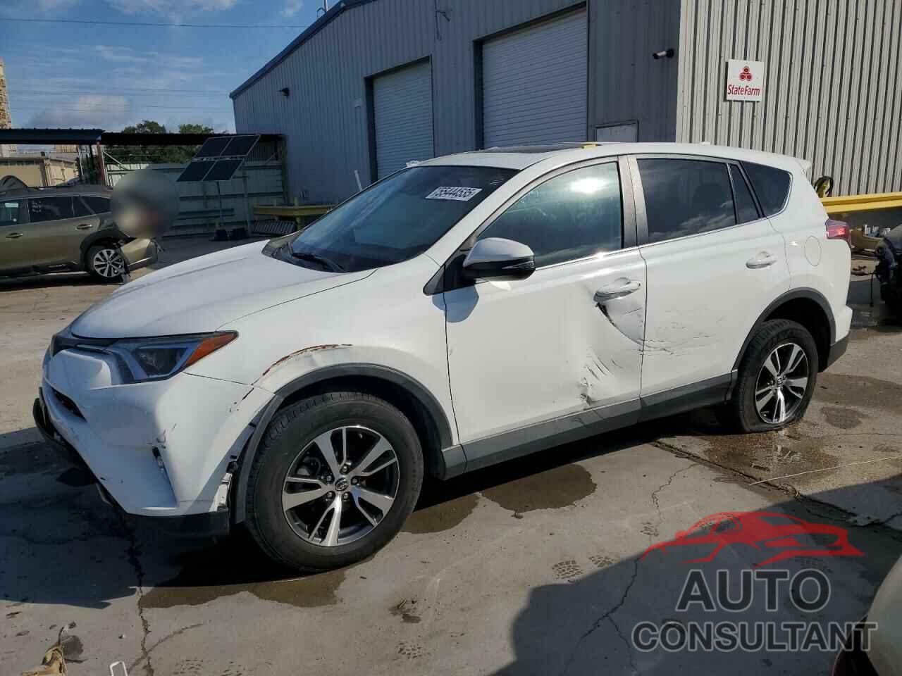 TOYOTA RAV4 2018 - 2T3WFREV0JW485206