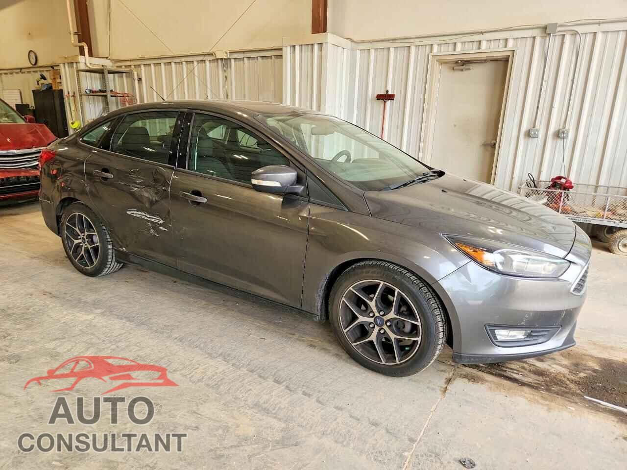FORD FOCUS 2017 - 1FADP3H20HL287098