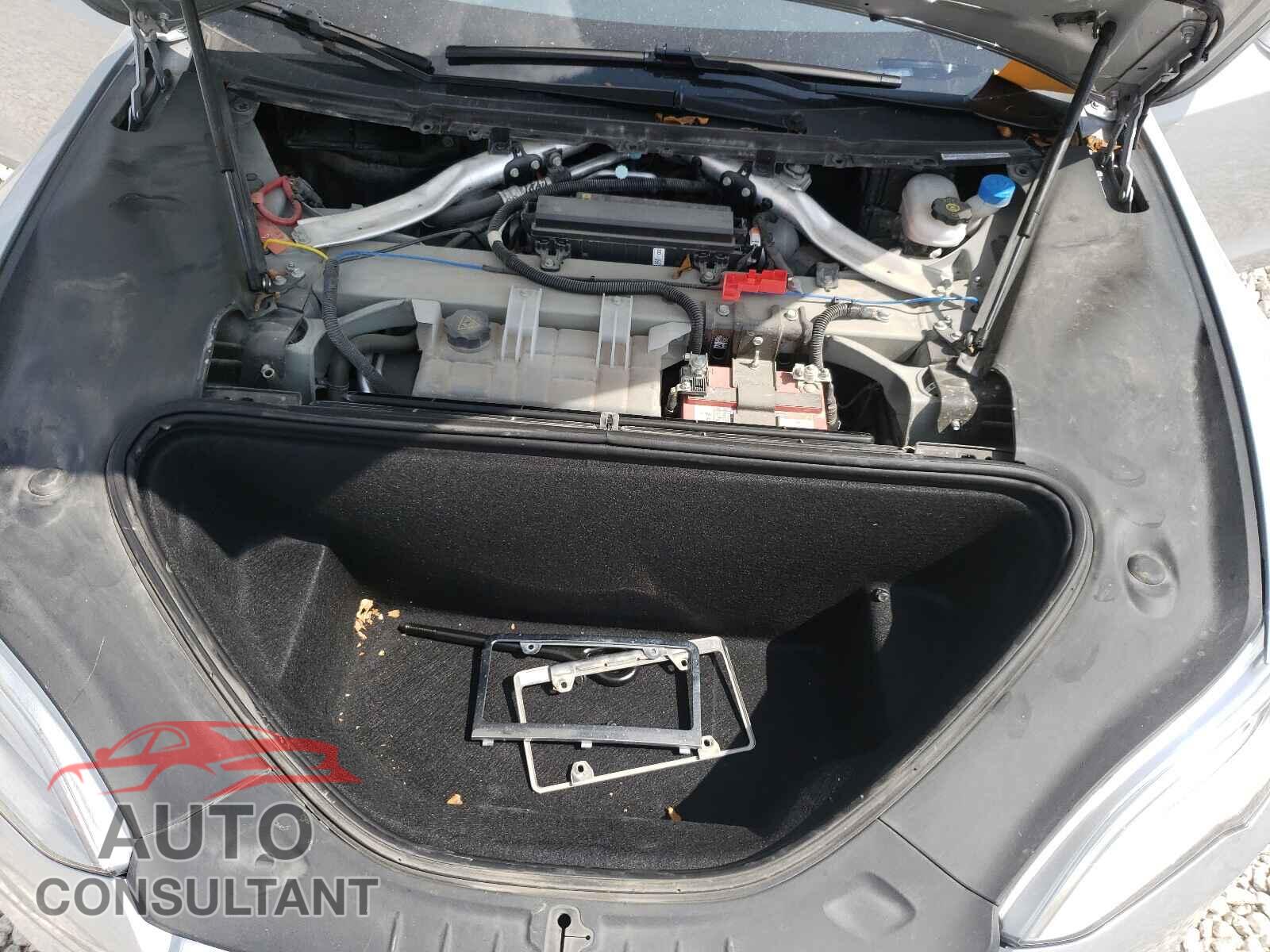 TESLA MODEL S 2018 - 5YJSA1E21JF293402