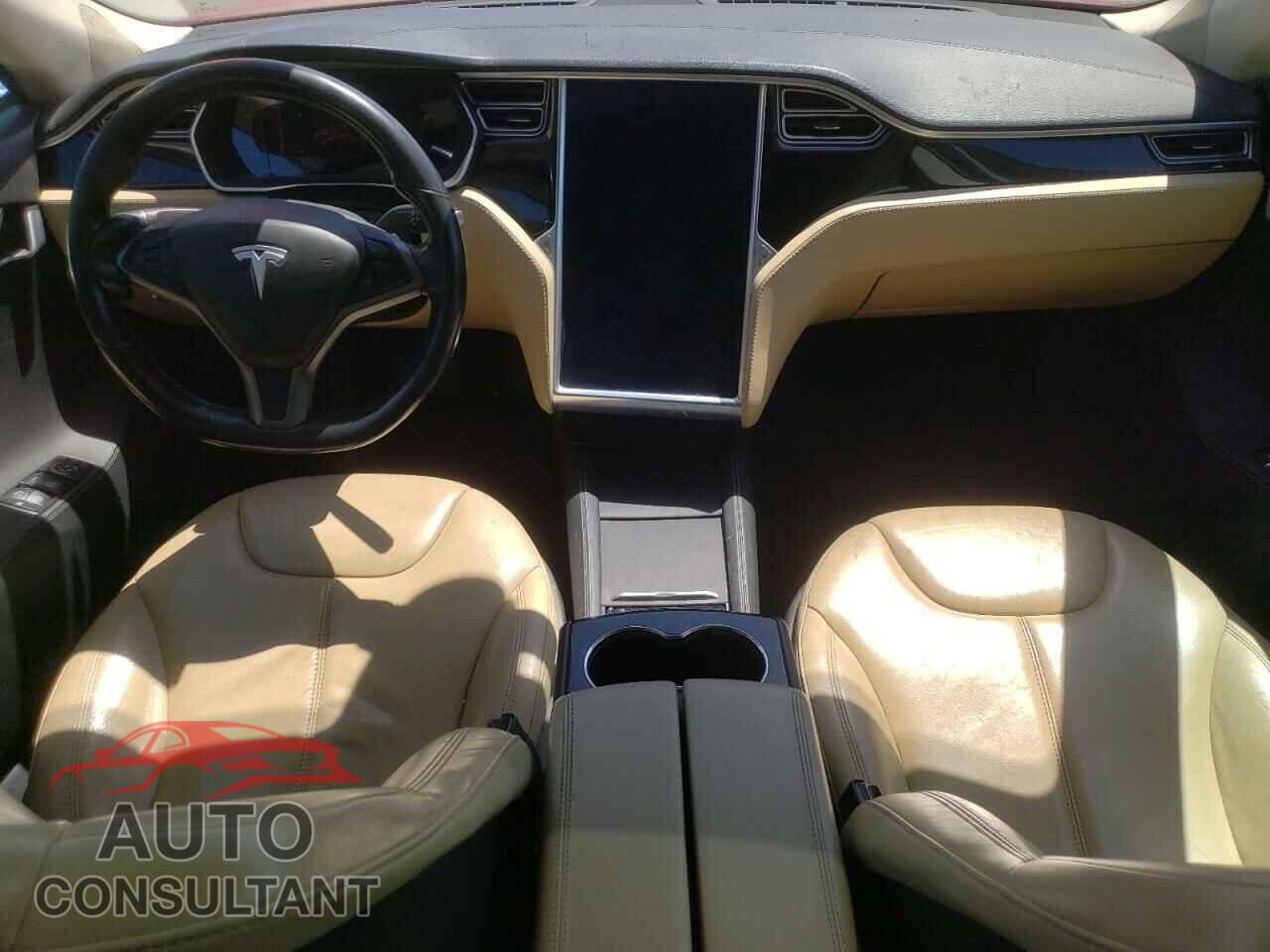 TESLA MODEL S 2015 - 5YJSA1H2XFFP70864
