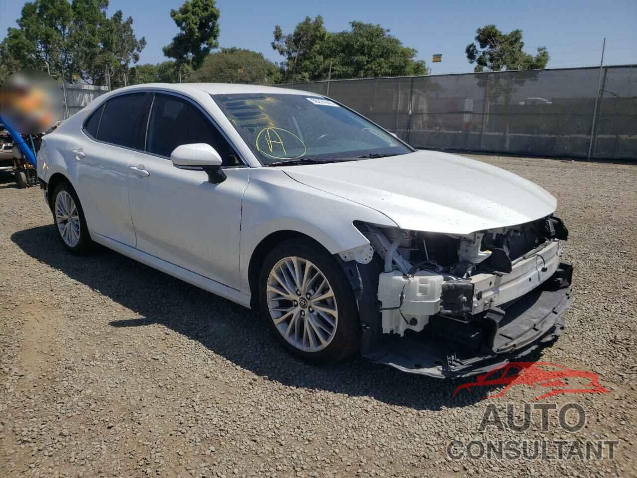TOYOTA CAMRY 2019 - 4T1B11HK6KU766758
