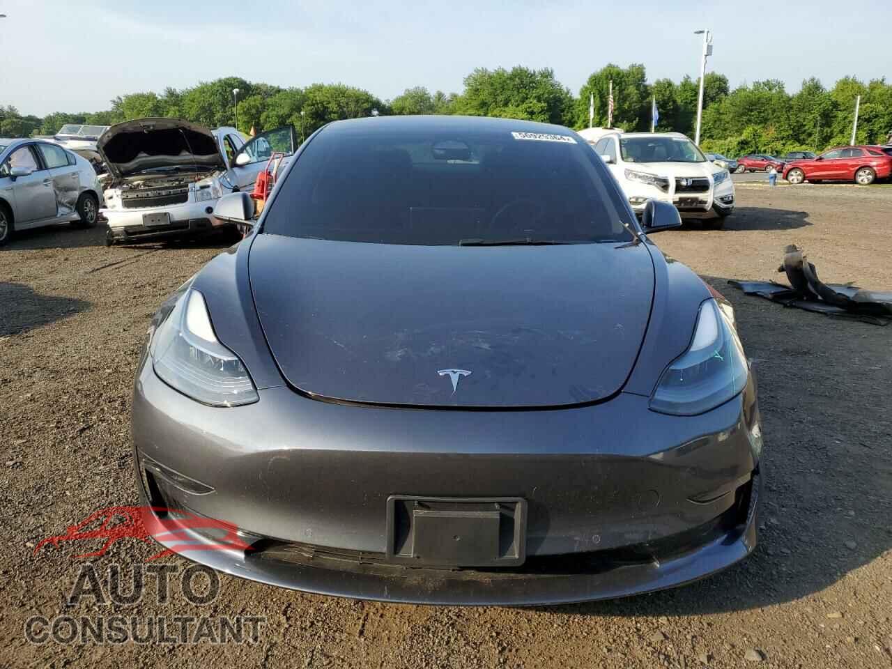 TESLA MODEL 3 2022 - 5YJ3E1EA0NF332275