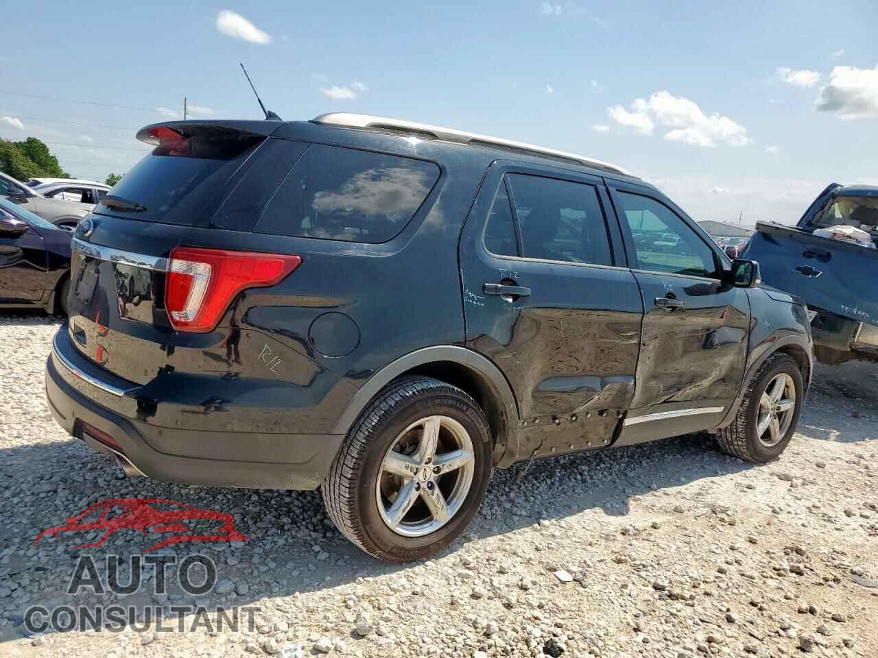 FORD EXPLORER 2018 - 1FM5K7D88JGB07875
