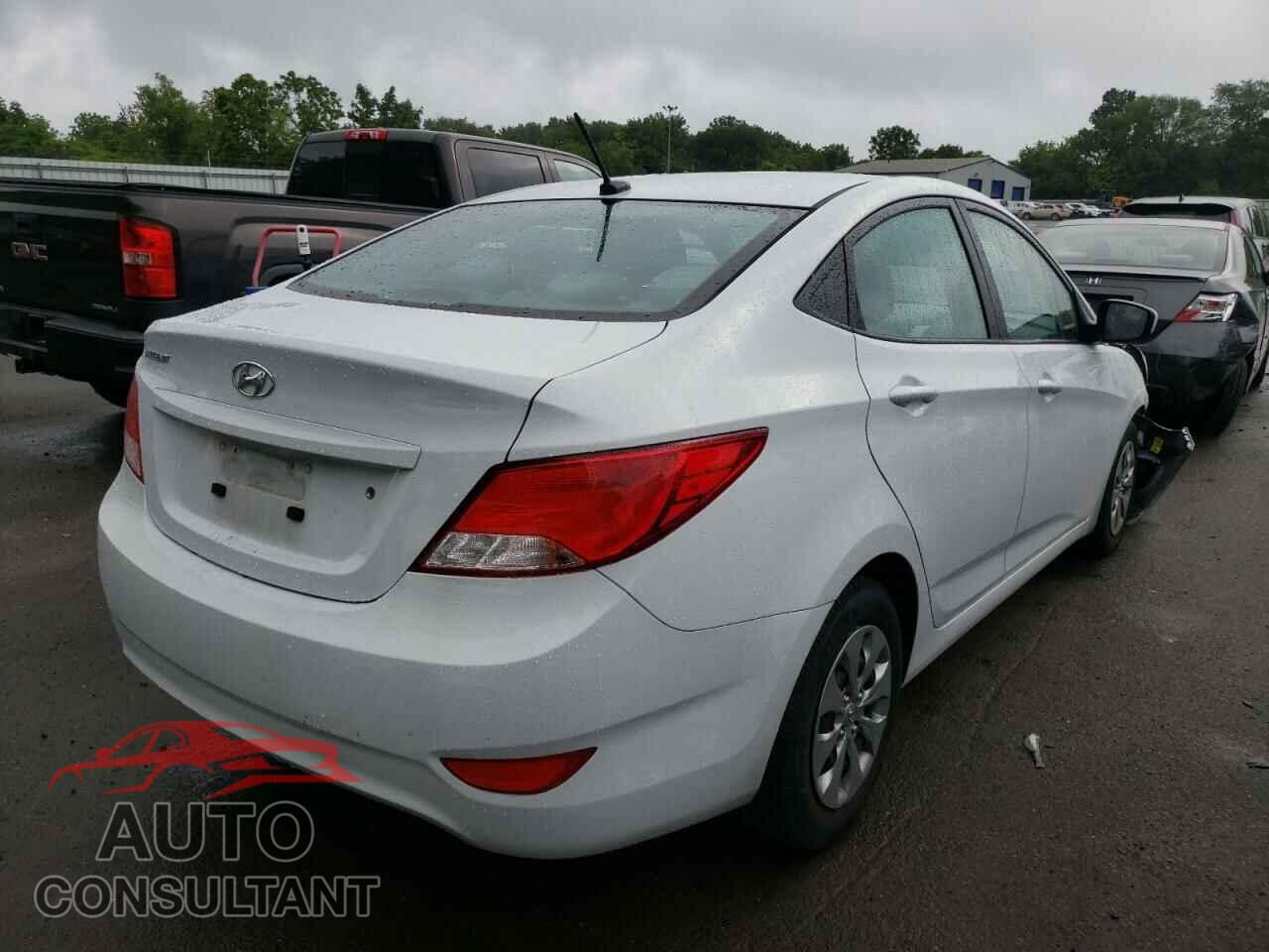 HYUNDAI ACCENT 2017 - KMHCT4AE4HU381230