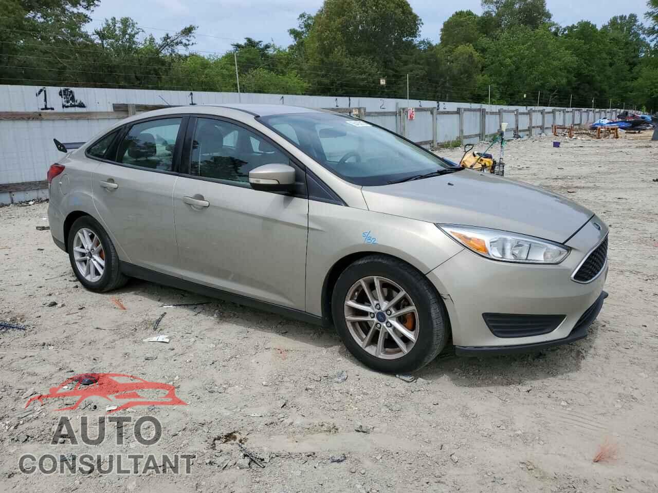 FORD FOCUS 2015 - 1FADP3F20FL227063