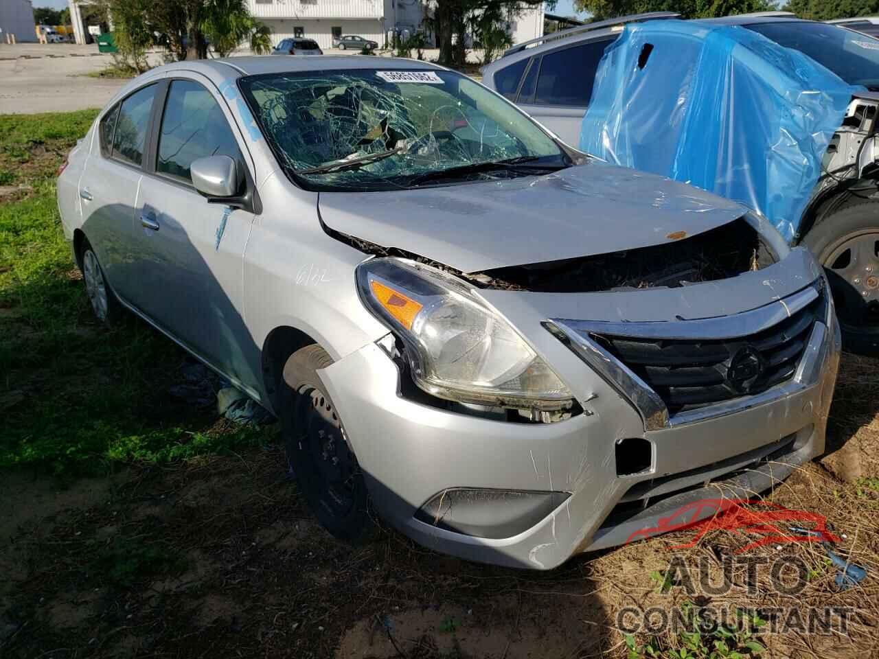 NISSAN VERSA 2018 - 3N1CN7AP0JL881406