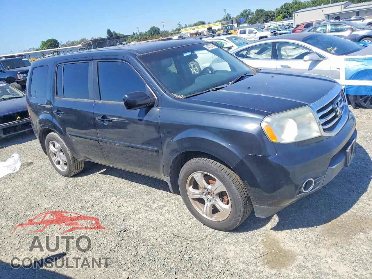 HONDA PILOT 2013 - 5FNYF4H51DB026123