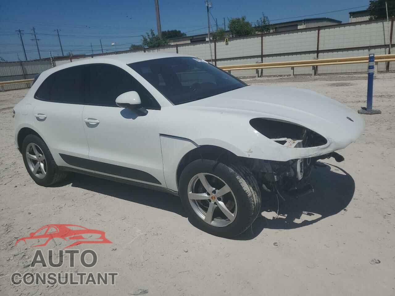 PORSCHE MACAN 2018 - WP1AA2A57JLB10078