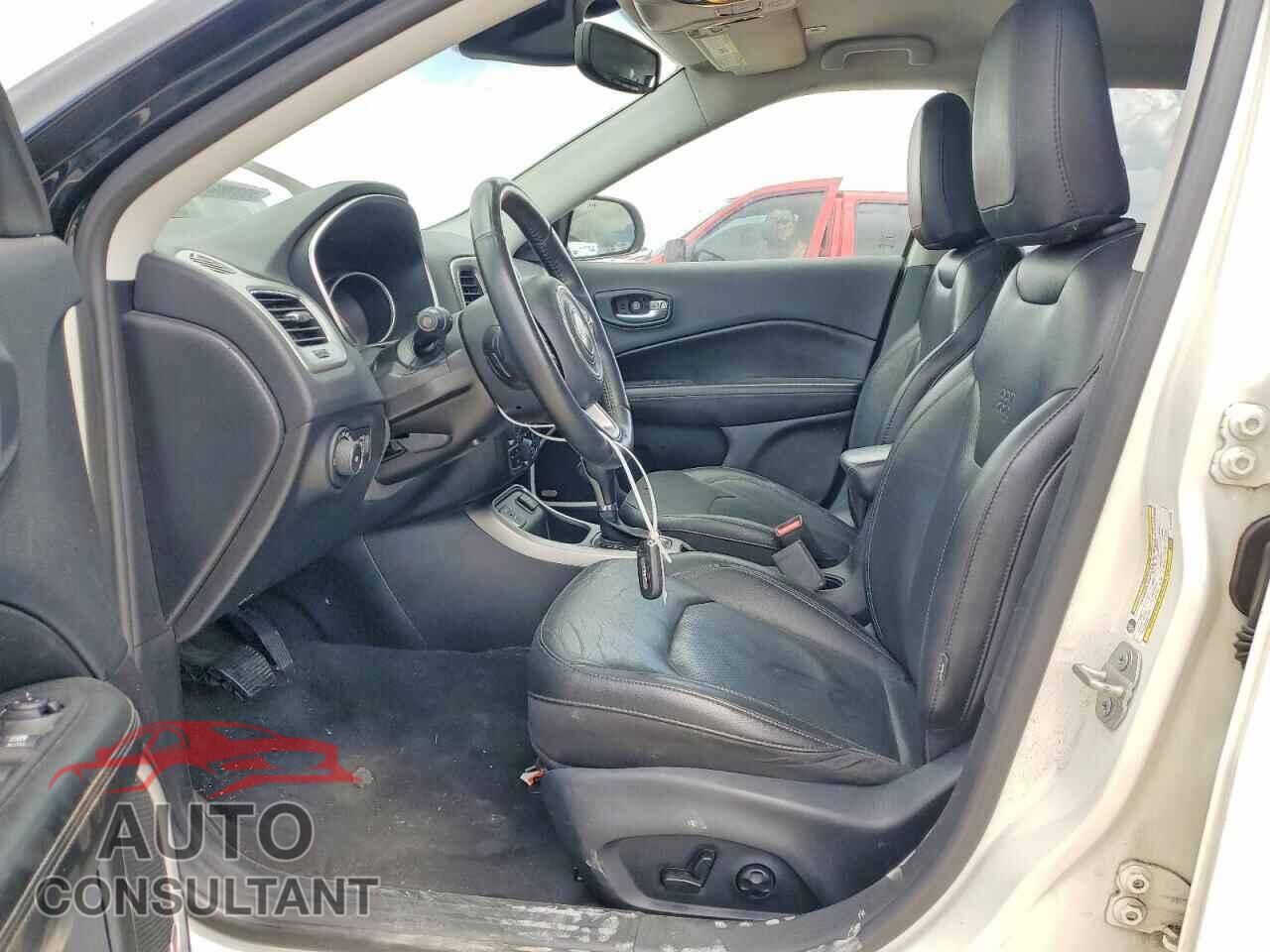 JEEP COMPASS 2019 - 3C4NJCCB8KT667566