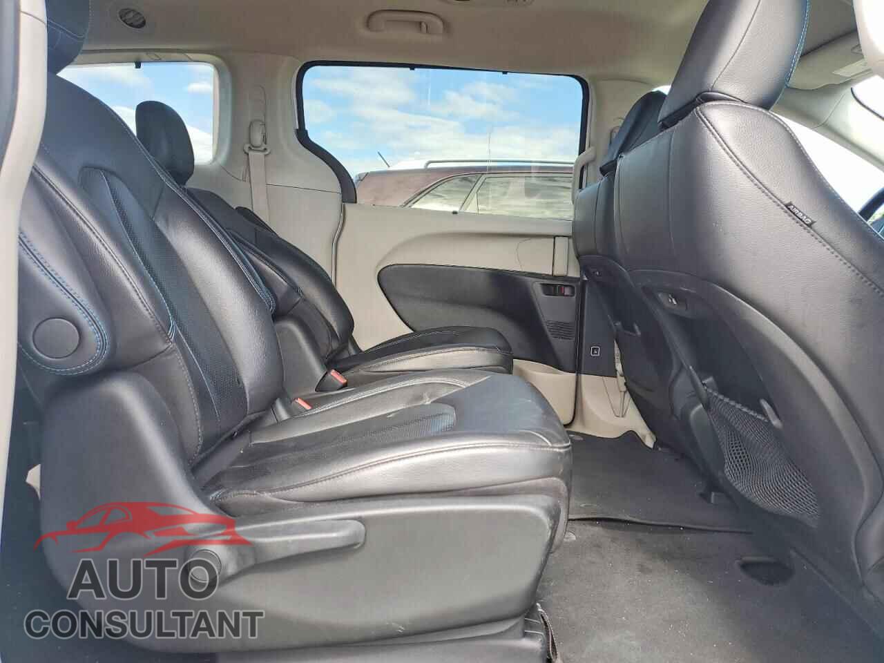 CHRYSLER PACIFICA 2021 - 2C4RC1L75MR587806