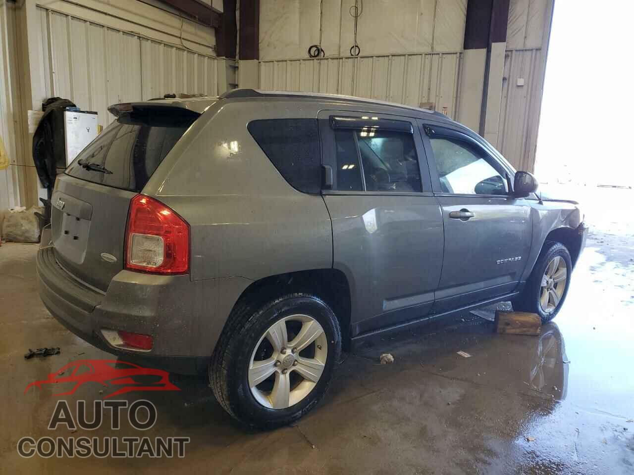 JEEP COMPASS 2011 - 1J4NF1FB2BD207210